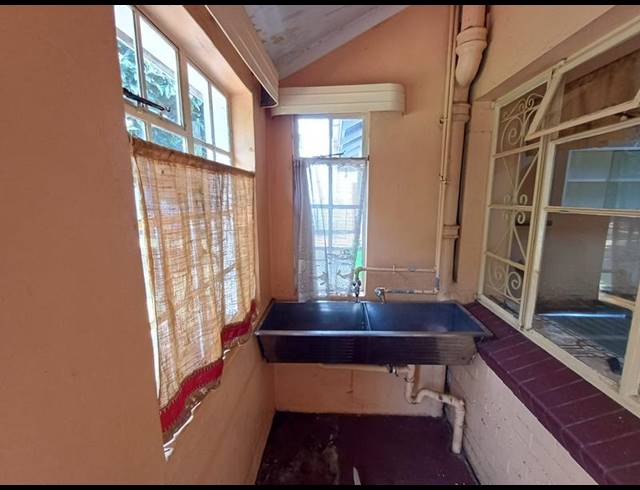 3 BEDROOM HOUSE FOR SALE IN THREE RIVERS